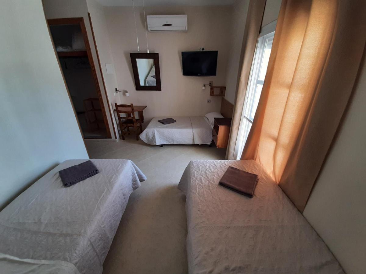Sotel Valle Guadiaro Pueblo Nuevo de Guadiaro Luaran gambar