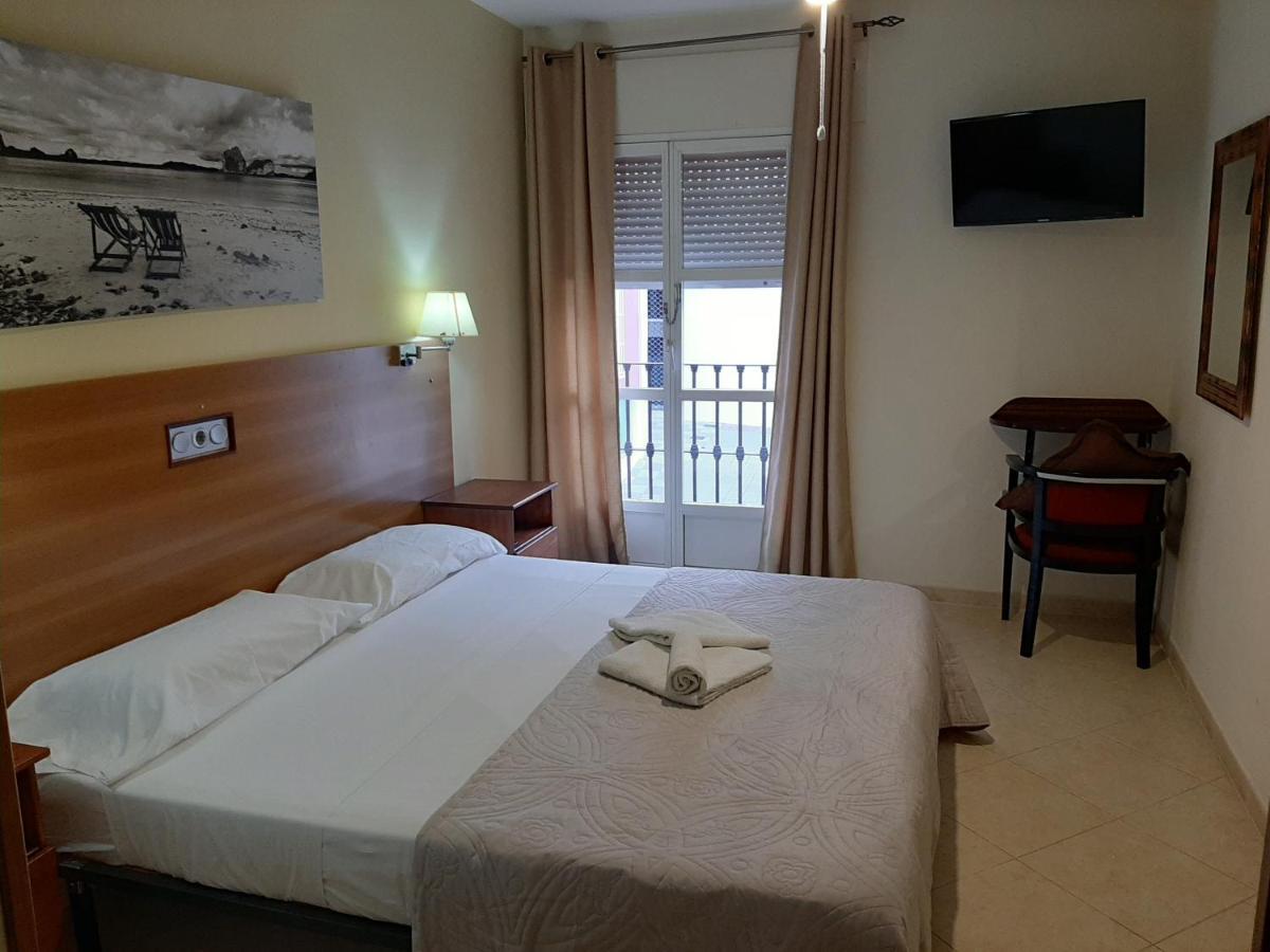 Sotel Valle Guadiaro Pueblo Nuevo de Guadiaro Luaran gambar